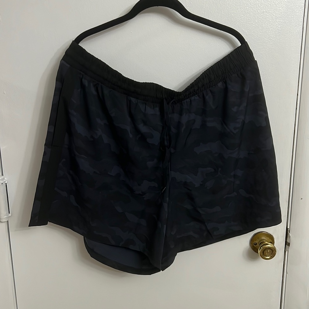 RBX | black camo athleisure shorts w/ drawstring | 2x